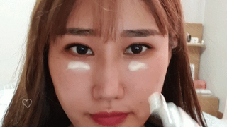 산수시 일루미네이팅 펄 영양 다크서클 스틱 아이 크림 케어 15ml — 5점을 준 리뷰어가 2021년 6월 올린 사용 사진
