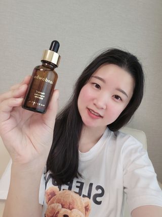 스킨큐어 산다화 비타민c 화이트닝 에센스 30ml — 5점을 준 리뷰어가 2023년 8월 올린 사용 사진