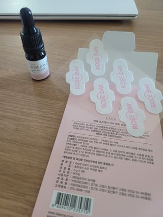라라로즈데이 시즌2 천연 아로마오일 Y존 케어 속옷향수 이너퍼퓸 5ml  여성의 자존감을 UP시키자 — 5점을 준 리뷰어가 2021년 9월 올린 사용 사진
