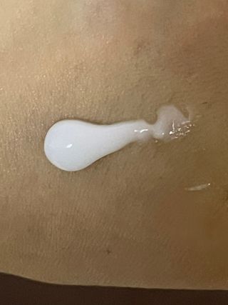 셀프 모이스처라이징 프로텍션 크림 셀프 모이스처라이징 프로텍션크림 — 4점을 준 리뷰어가 2022년 4월 올린 사용 사진