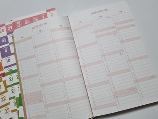 리훈 2023년 하고싶은말다이어리 (세로/정사각 중 택 1, 베이지/블루 중 택 1) — 5점을 준 리뷰어가 2023년 2월 올린 사용 사진