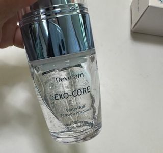 나우 [리브엠] 화해 1등 수분앰플 , 엑소코어 워터풀 텐션 앰플 — 5점을 준 리뷰어가 2023년 6월 올린 사용 사진