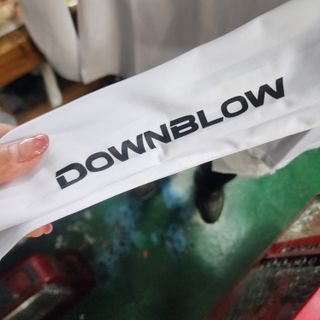 다운블로우 여자 골프웨어 기능성 여름 냉감 쿨링 필드룩 골프 티셔츠 이너웨어 DB 3001W (화이트) — 5점을 준 리뷰어가 2025년 3월 올린 사용 사진