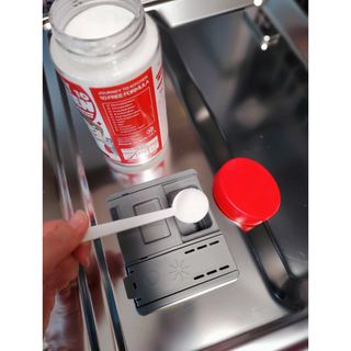 소담스퀘어 상암 져니투키친 올인원 식기세척기 세제 1kg — 4점을 준 리뷰어가 2022년 11월 올린 사용 사진