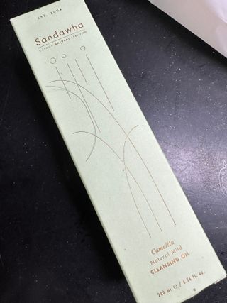 스킨큐어 산다화 순한 클렌징 동백 오일 200ml — 4점을 준 리뷰어가 2023년 4월 올린 사용 사진