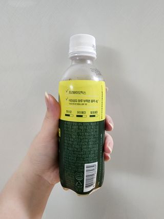 더그레잇티 콤부차 300ml *12개입 (오리지널 6개+베리리치 6개) — 5점을 준 리뷰어가 2022년 7월 올린 사용 사진
