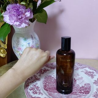 스킨큐어 산다화 비타민c 화이트닝 토너 150ml — 5점을 준 리뷰어가 2021년 12월 올린 사용 사진