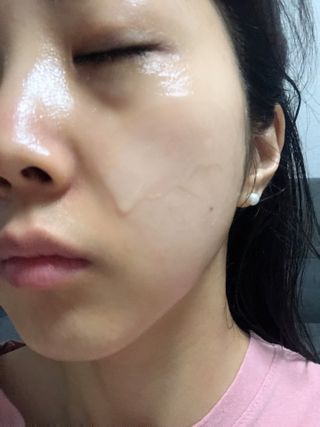 태그스킨 4스텝 주름개선 피부미백 영양 마스크팩 3개 세트(최신버전) — 4.5점을 준 리뷰어가 2022년 5월 올린 사용 사진