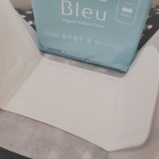 블루블루 유기농 순면 커버 생리대 — 5점을 준 리뷰어가 2021년 1월 올린 사용 사진