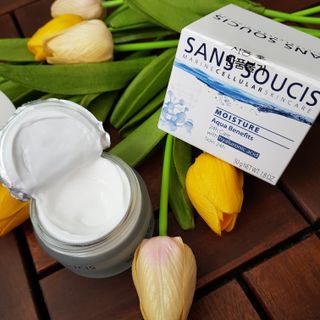 산수시 아쿠아 베네핏 24h 수부지 물광 속건조 수분크림 50ml — 4.5점을 준 리뷰어가 2021년 6월 올린 사용 사진
