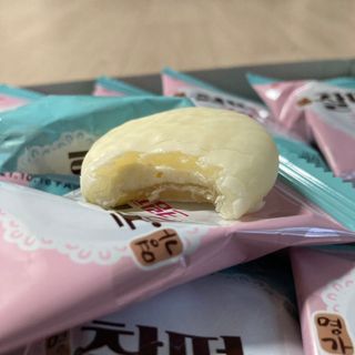 롯데제과 찰떡파이 크림치즈 — 5점을 준 리뷰어가 2021년 6월 올린 사용 사진