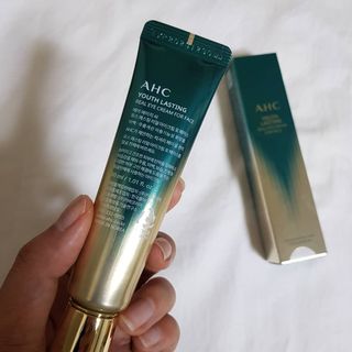 [NEW 탄력유턴 아이크림] AHC 유스 래스팅 리얼 아이크림 포 페이스 — 5점을 준 리뷰어가 2021년 3월 올린 사용 사진