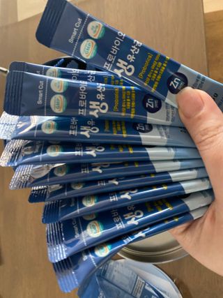 서울약사신협_프로바이오생유산균_2.5G x 100포 — 5점을 준 리뷰어가 2021년 4월 올린 사용 사진