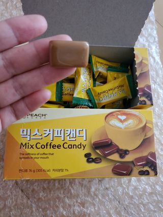 (주) 피치코리아 믹스커피캔디76g x2개입 — 5점을 준 리뷰어가 2022년 11월 올린 사용 사진