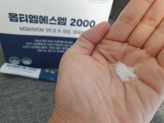 바른비타민 옵티엠에스엠2000 1박스 60포 관절 연골 복합건강기능식품 — 4.5점을 준 리뷰어가 2021년 6월 올린 사용 사진