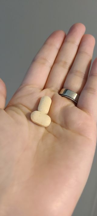 프리마인 평생 써야하는 관절의 건강을 위한 완벽설계 솔루션 관절n마디케어 플러스 120정 — 5점을 준 리뷰어가 2021년 9월 올린 사용 사진