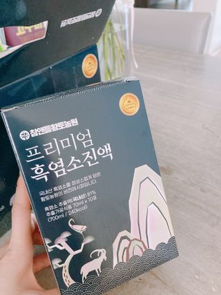 참앤들황토농원 국내산 흑염소를 정성스럽게 담은, 프리미엄 흑염소 진액 70ml x 30포 1박스 — 4점을 준 리뷰어가 2023년 1월 올린 사용 사진