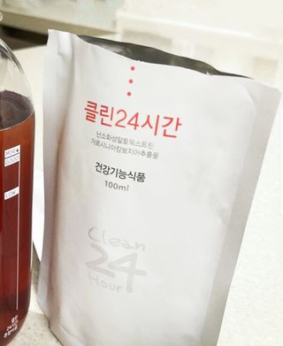 클린24시간 1BOX(5포) + 전용보틀(500ml) — 5점을 준 리뷰어가 2022년 12월 올린 사용 사진
