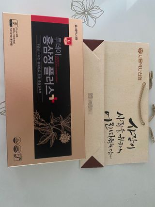 서울약사신협_투데이홍삼정플러스스틱_10g x 60포 — 5점을 준 리뷰어가 2021년 7월 올린 사용 사진