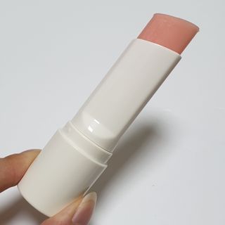 트윙클라 안티링클 샤이닝 멀티밤 — 5점을 준 리뷰어가 2022년 7월 올린 사용 사진