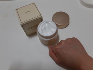 Dr.느루벗 느루벗 링클 솔루션 콘센트레이트 스네일 탄력 달팽이 크림 80g — 5점을 준 리뷰어가 2021년 2월 올린 사용 사진