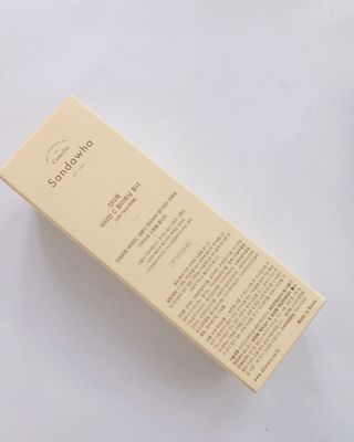 스킨큐어 산다화 비타민c 화이트닝 토너 150ml — 4.5점을 준 리뷰어가 2021년 12월 올린 사용 사진