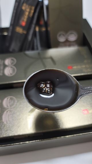 서울약사신협_6년근 고려홍삼정 천스틱 10g 30포 — 5점을 준 리뷰어가 2021년 11월 올린 사용 사진