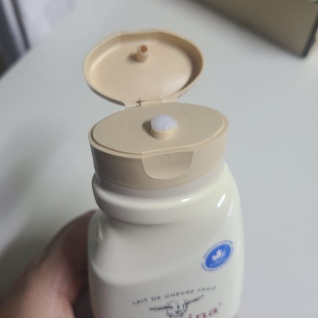(구패키지)카프리나 프레쉬 산양밀크 어메이징 바디워시 500ml(오리지널향) 리뷰 사진