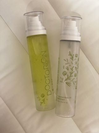 닥터리진 퍼퓸드 옐로우 오일 미스트 앰플 [페이스앤바디] 레귤러 — 5점을 준 리뷰어가 2022년 10월 올린 사용 사진
