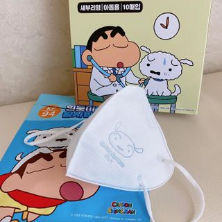 [숨그림]  덴탈마스크 짱구 우리아이 그리고 내가 쓰는 믿을수있는 케릭터 마스크  16종 — 5점을 준 리뷰어가 2021년 9월 올린 사용 사진