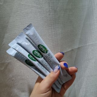 셀렉스스포츠 셀렉스 밀크세라마이드 저분자피쉬콜라겐 28포 X 1박스 — 5점을 준 리뷰어가 2021년 7월 올린 사용 사진