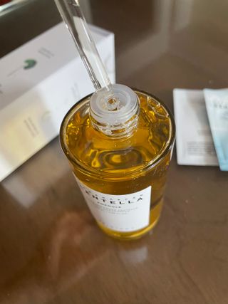 [스킨1004] 마다가스카르 센텔라 앰플 100ml — 4.5점을 준 리뷰어가 2024년 5월 올린 사용 사진