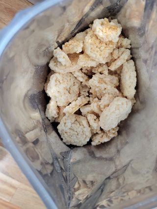 미즈꼬레아 치즈맛 누룽지크리스피 — 3점을 준 리뷰어가 2022년 3월 올린 사용 사진