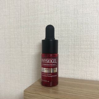 피지오겔 사이언수티컬즈 더 링클-스탑 백 앰플 세럼 — 5점을 준 리뷰어가 2022년 4월 올린 사용 사진