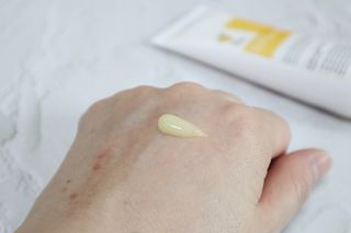 랑벨 비타 에너지 잡티 크림 75ml (피부 속 기미완화크림) — 5점을 준 리뷰어가 2022년 6월 올린 사용 사진