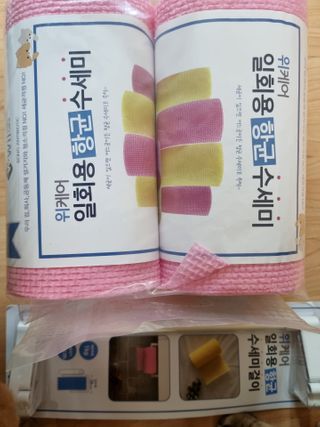 위케어 일회용 향균 수세미 50매 2롤 세트 총 100매 Pink — 5점을 준 리뷰어가 2021년 2월 올린 사용 사진