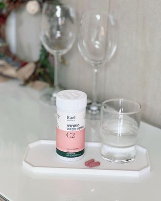 라엘 밸런스 3종 (질 건강 리스펙타 프로바이오틱스, 월경케어 보라지유, 요로건강 크랜베리) 랜덤 증정 1개 — 5점을 준 리뷰어가 2022년 11월 올린 사용 사진