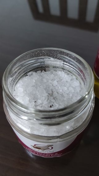 [딜리셔스코드] 타르투피 알레산드로 로시 트러플 소금 100g +트러플 오일 100ml set — 5점을 준 리뷰어가 2022년 5월 올린 사용 사진