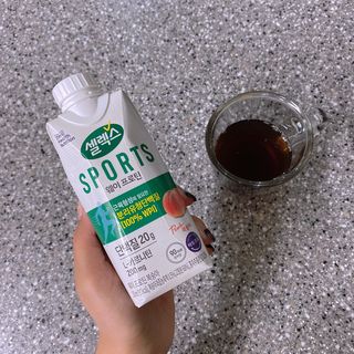 셀렉스스포츠 셀렉스 스포츠 웨이 프로틴 복숭아_ 330ml x 12팩 — 5점을 준 리뷰어가 2021년 3월 올린 사용 사진