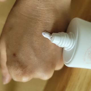 보타니티 촉촉수분자차 아쿠아핏 선 에센스 50ml + 보송톤업자차 징크 선 로션 50ml SPF50+ PA++++ (4/25) — 5점을 준 리뷰어가 2022년 4월 올린 사용 사진