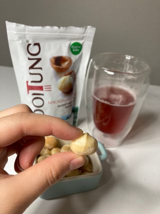 도이퉁 마카다미아 넛 90g  로얄 마카넛 오리지널 쏠트 허니 — 4점을 준 리뷰어가 2021년 3월 올린 사용 사진