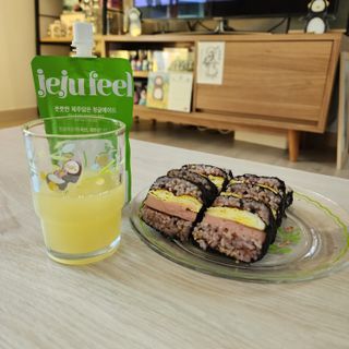 JEJUFEEL 풋풋한 제주담은 청귤에이드 — 5점을 준 리뷰어가 2022년 10월 올린 사용 사진