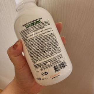 [닥터문] 프리미엄 알로에베라 선크림 500ml — 5점을 준 리뷰어가 2022년 7월 올린 사용 사진