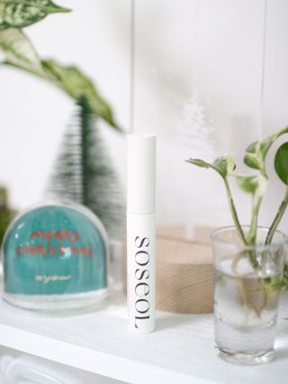 더소설 소설 블랙아이래쉬 세럼 10g(SOSEOL BLACK EYELASH SERUM 10g) — 5점을 준 리뷰어가 2023년 12월 올린 사용 사진