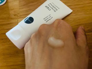 냉장고에 넣어요, 붉은 트러블 피부 다음날 진정되요 [버진팜스 푸딩수딩아토] — 3.5점을 준 리뷰어가 2021년 9월 올린 사용 사진