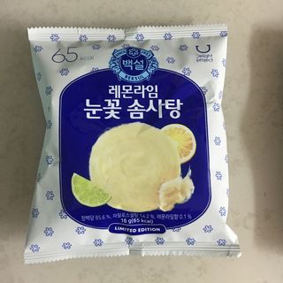 딜라이트 프로젝트  달콤한 눈꽃 간식세트( 눈꽃 솜사탕 / 레몬라임 솜사탕 / 달고나 총 7EA+스마트톡 증정) — 5점을 준 리뷰어가 2022년 4월 올린 사용 사진
