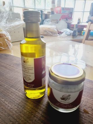 [딜리셔스코드] 타르투피 알레산드로 로시 트러플 소금 100g +트러플 오일 100ml set — 5점을 준 리뷰어가 2022년 5월 올린 사용 사진