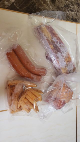 [테이스티나인] [레디잇x부루마불] 부어스트 바베큐 플래터 1000g — 5점을 준 리뷰어가 2022년 5월 올린 사용 사진