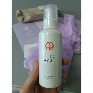 AYU25[아유트웬티파이브] 피부건강에 꼭 필요한 pH 약산성 와일드 로즈토너 — 5점을 준 리뷰어가 2021년 4월 올린 사용 사진
