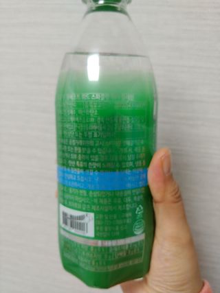 몽베스트 Montbest with Sparkling water Plain 20병 — 5점을 준 리뷰어가 2021년 11월 올린 사용 사진